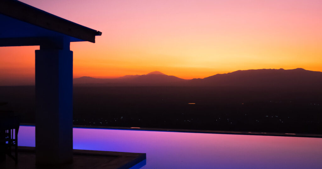 Solnedgang sett fra rommet